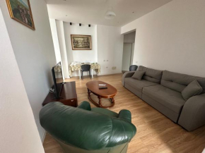 Tulip Apartment - Amazing Central Location